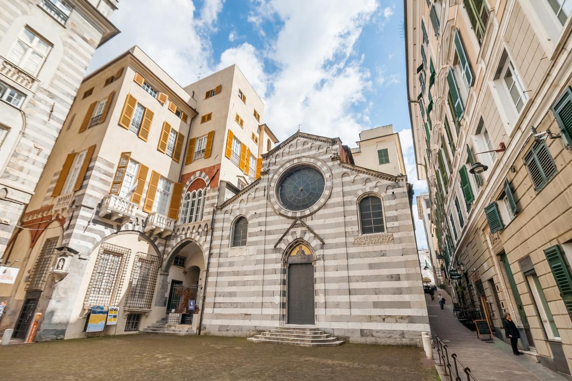 Fieno - Historic Center And Aquarium